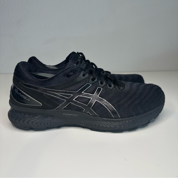 Size 11.5 - ASICS Gel Nimbus 22 Black - Picture 1 of 11